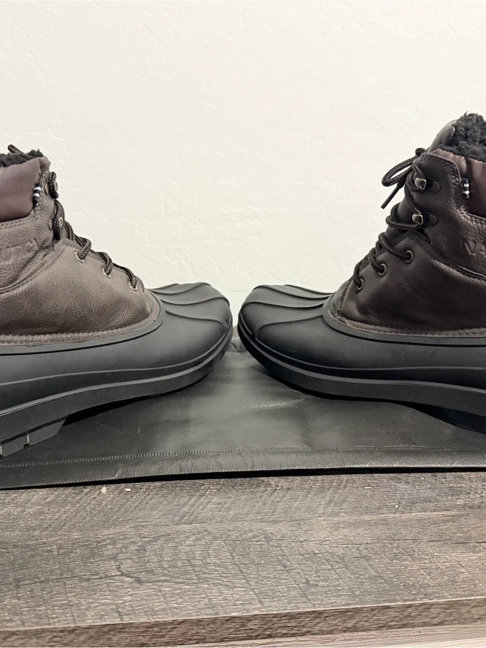 Nautica Men's Black Lace-Up Duck Boots
